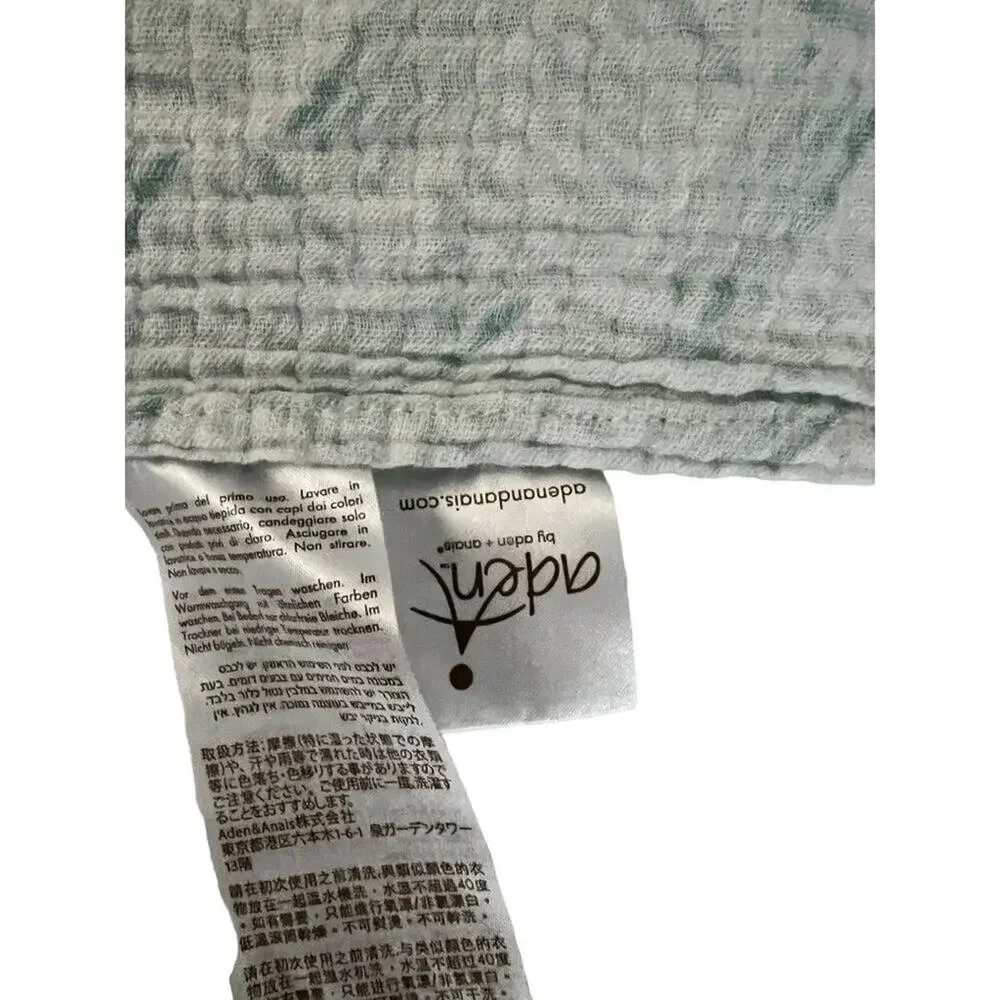 Aiden + Anais Unisex Baby Green & White Muslin Swaddle Blanket Gender Neutral